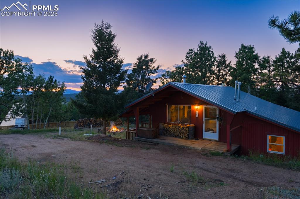 425 maid marian drive divide co 80814