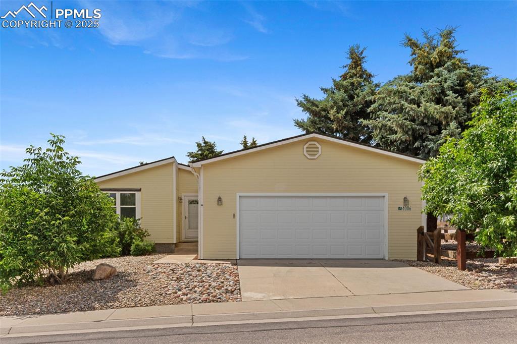 4006 gray fox heights colorado springs co 80922