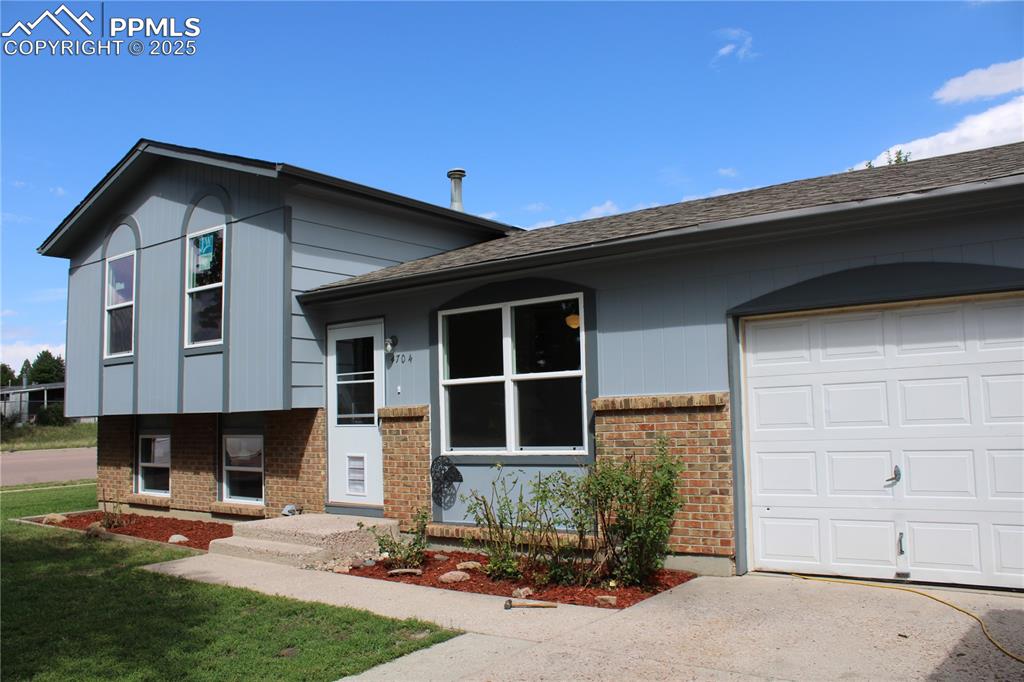4704 wilde drive colorado springs co 80916