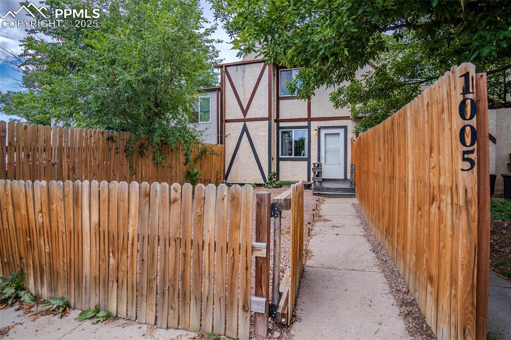 1005 grinde drive fountain co 80817