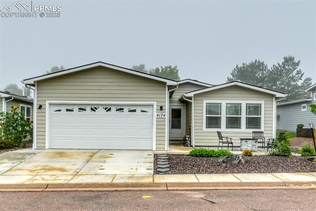 4174 gray fox heights colorado springs co 80922