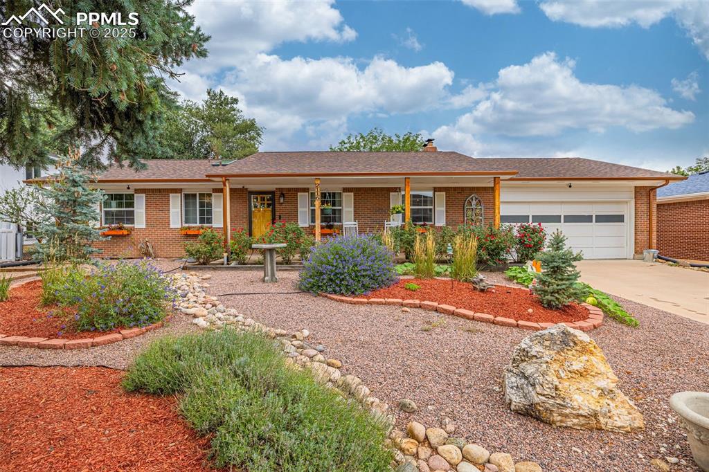 2116 woodburn street colorado springs co 80906