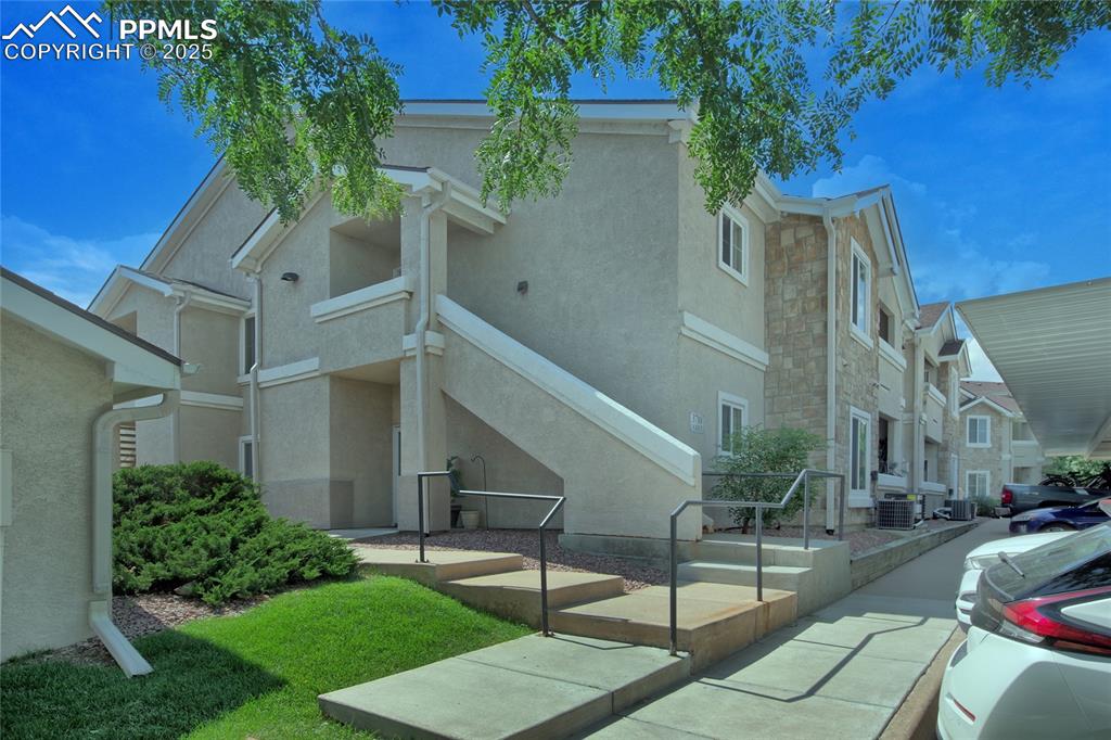 3710 strawberry field grove colorado springs co 80906