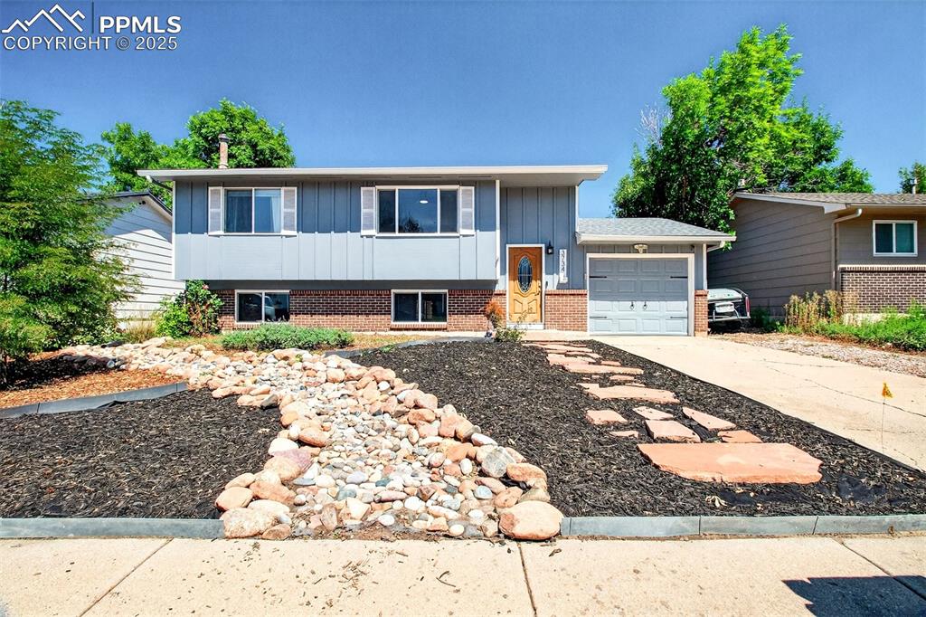 3734 s vaquero circle colorado springs co 80918
