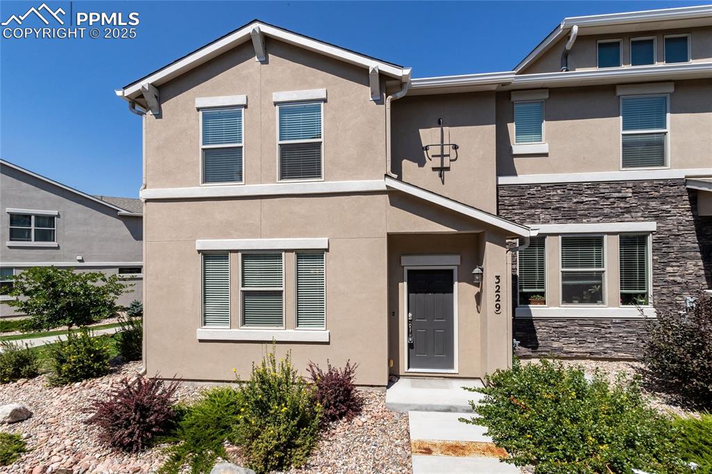 3229 bewildering heights colorado springs co 80908