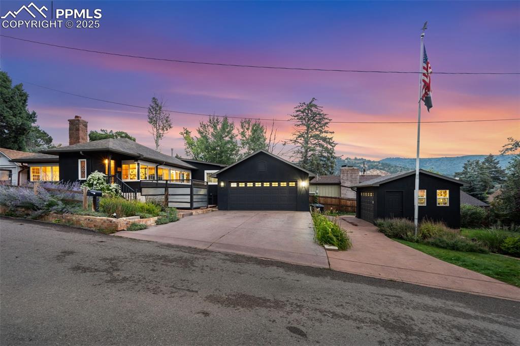 210 mesa avenue manitou springs co 80829