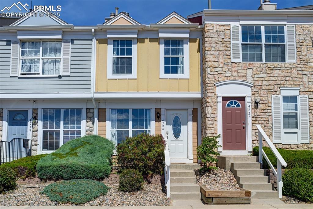 4223 charleston drive colorado springs co 80916