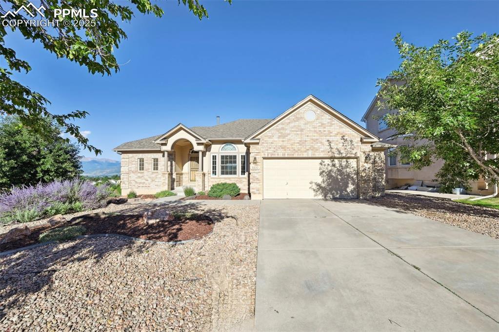 6610 standing rock place colorado springs co 80923