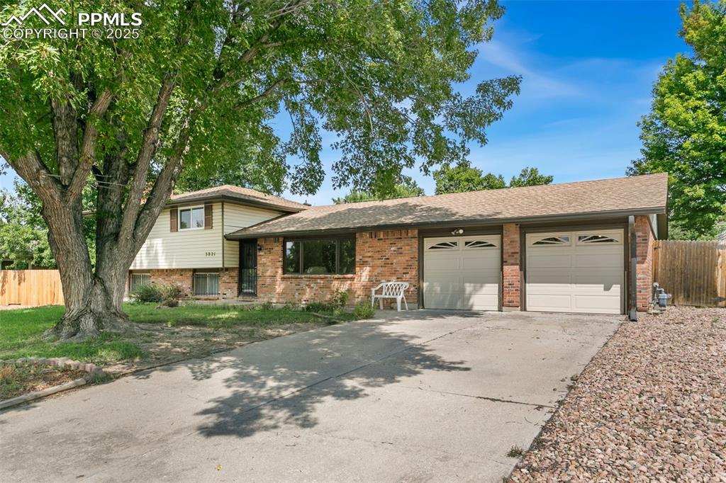 3821 manchester street colorado springs co 80907