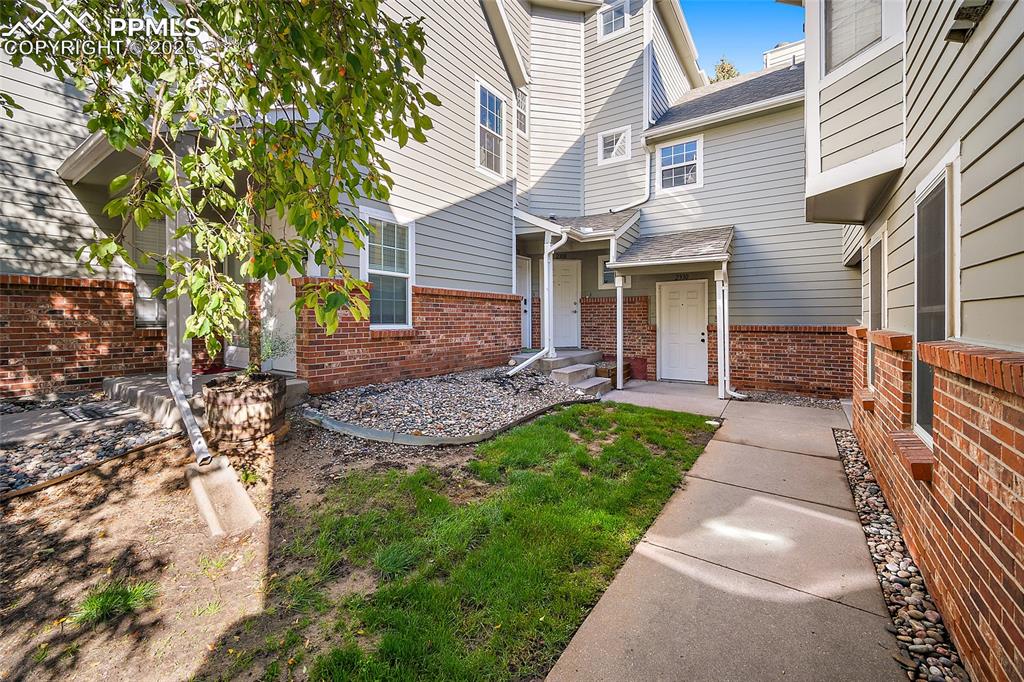 2328 troy court colorado springs co 80918