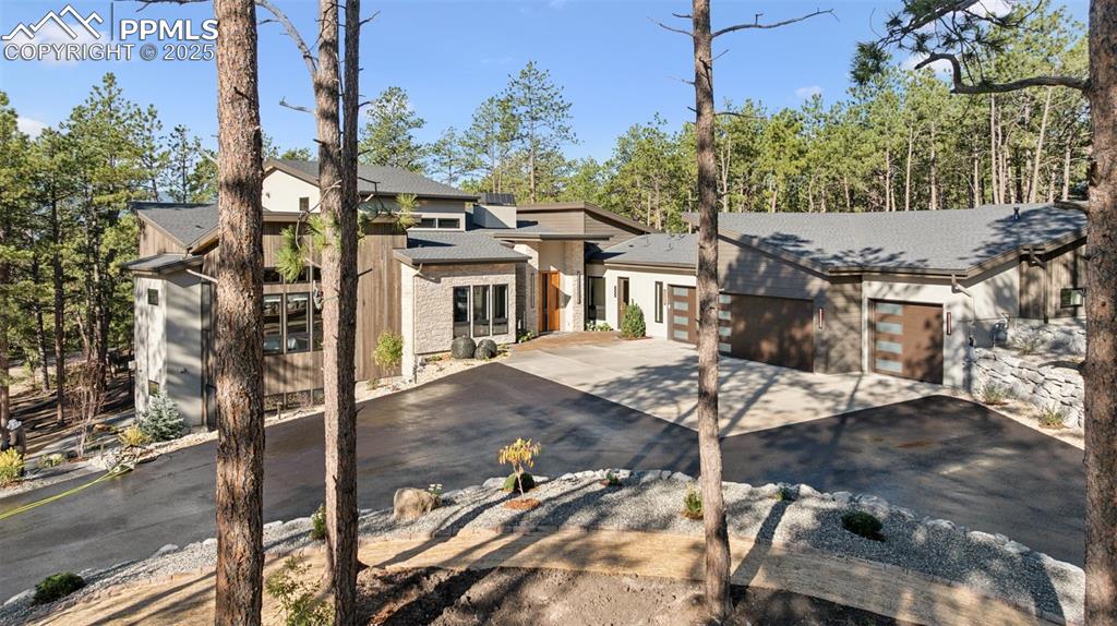 300 grandwood drive monument co 80132