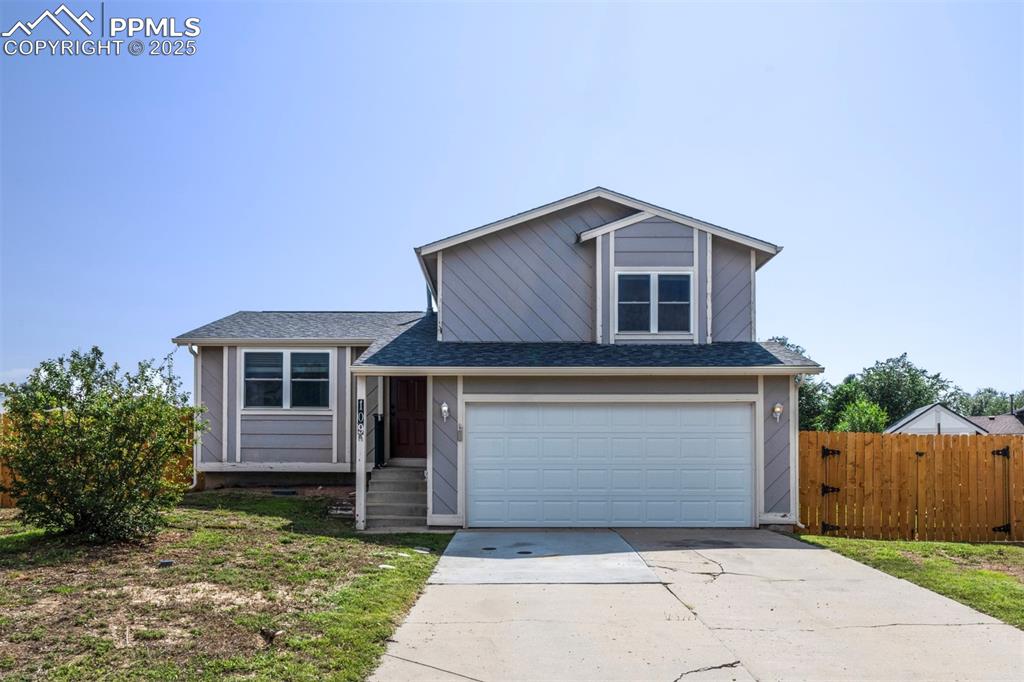 109 blossom field court fountain co 80817