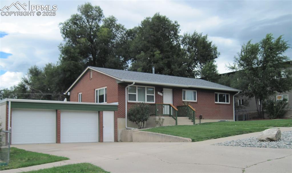 1014 alexander road colorado springs co 80909