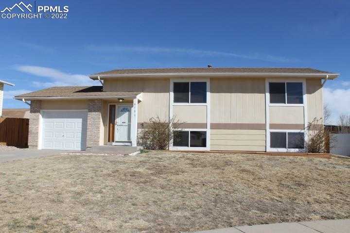 6735 Blue River Way photo 1 of 18
