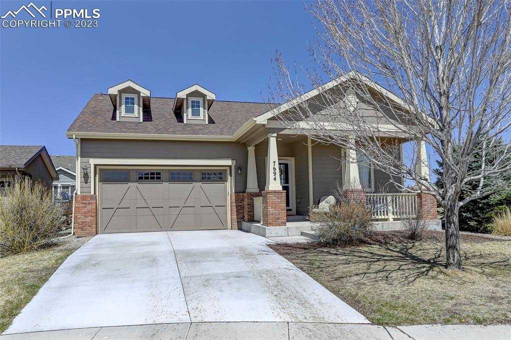 7694 Buckeye Tree Ln photo 1 of 44