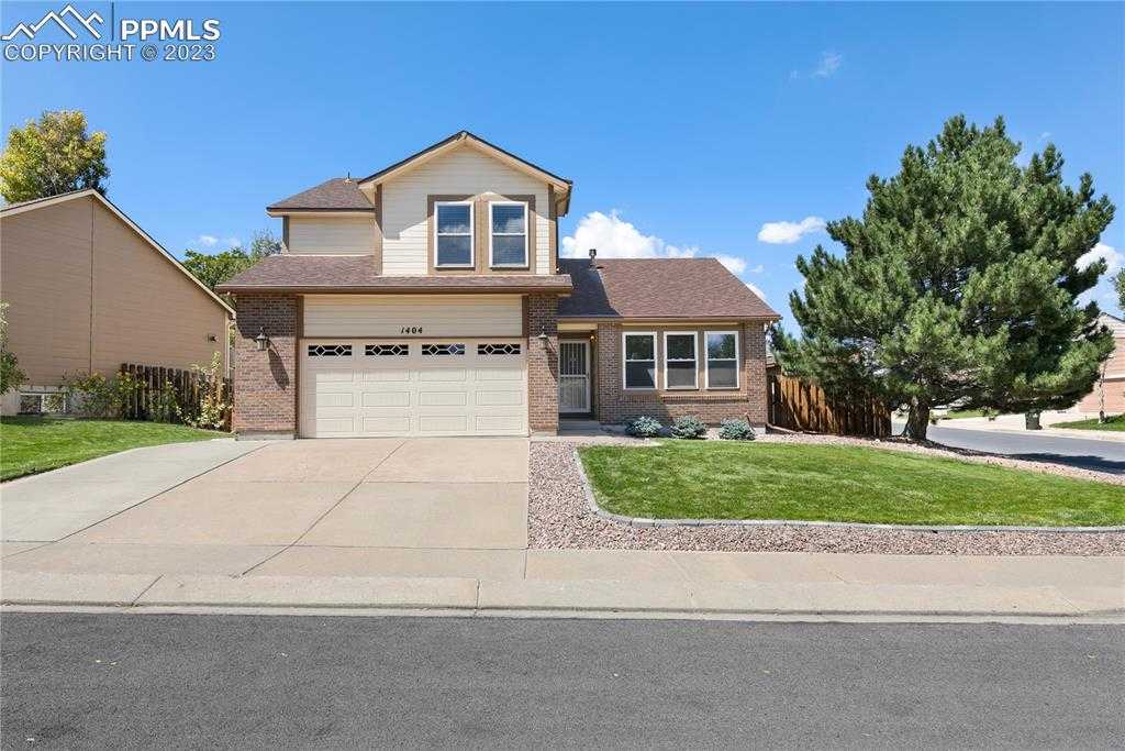 1404 Heidi Ln photo 1 of 31