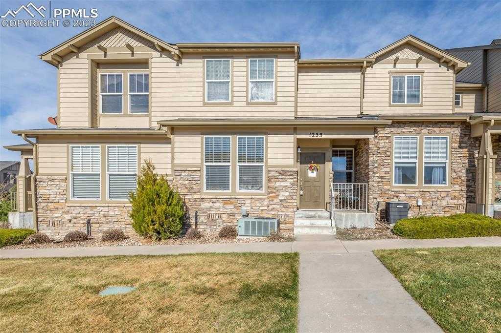 1255 Timber Run Hts photo 1 of 33