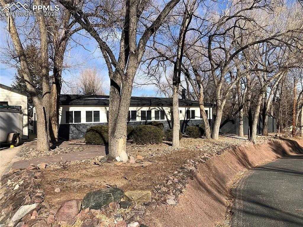 2606 Wheeler Ave photo 1 of 2