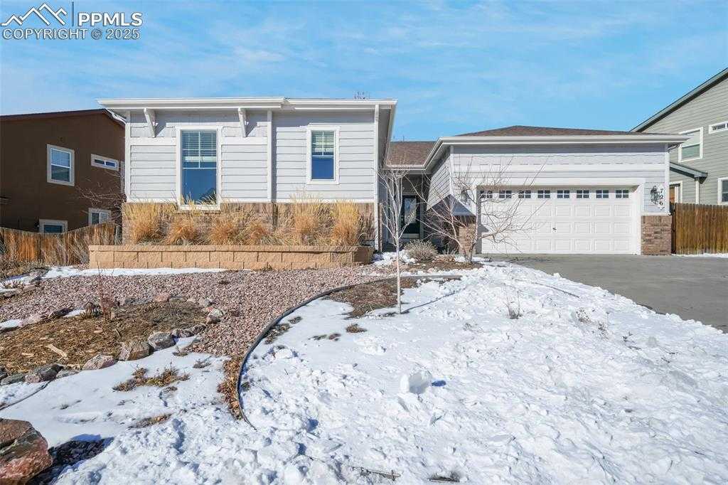 726 Airman Ln photo 1 of 50