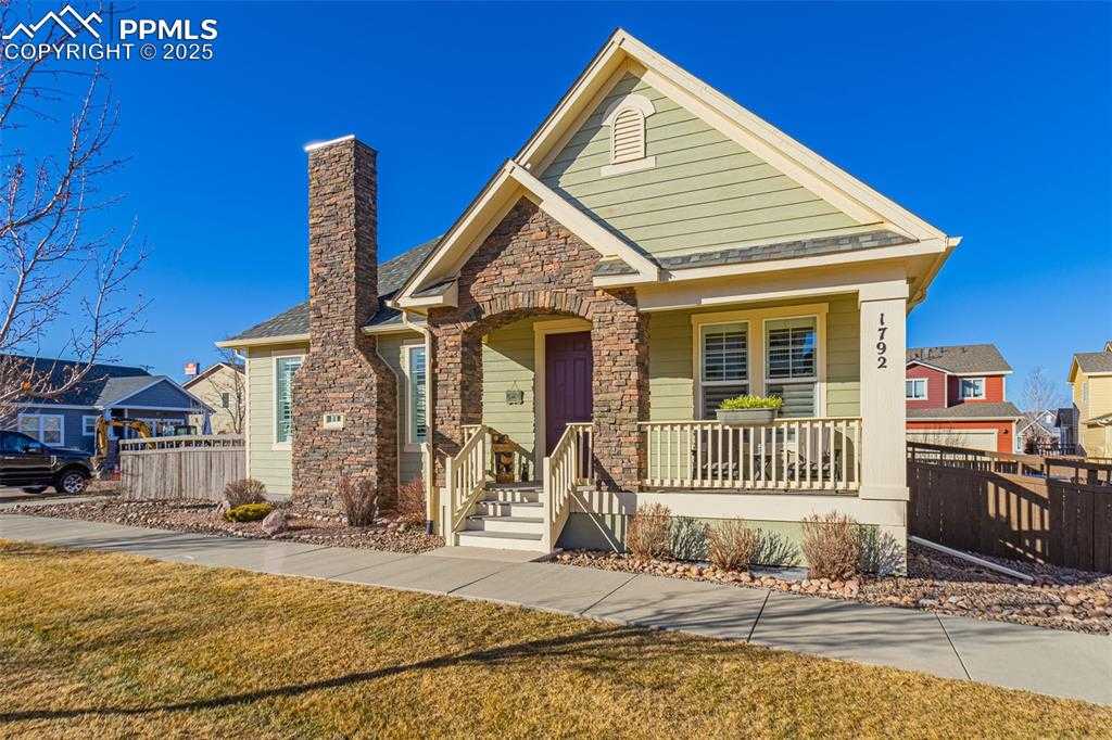 1792 Portland Gold Dr photo 1 of 42