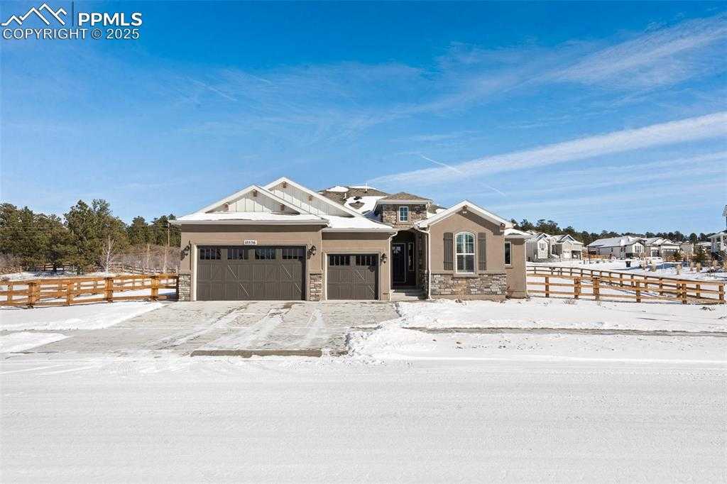 10556 Wrangell Cir photo 1 of 33