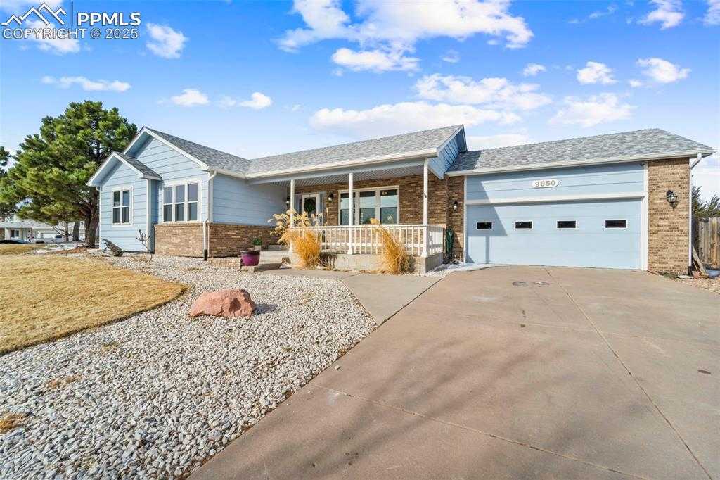 9950 Glenellen Dr photo 1 of 38