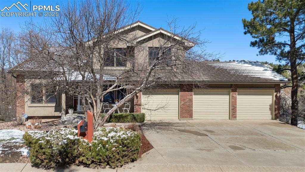 5870 Cliffside Ter photo 1 of 38
