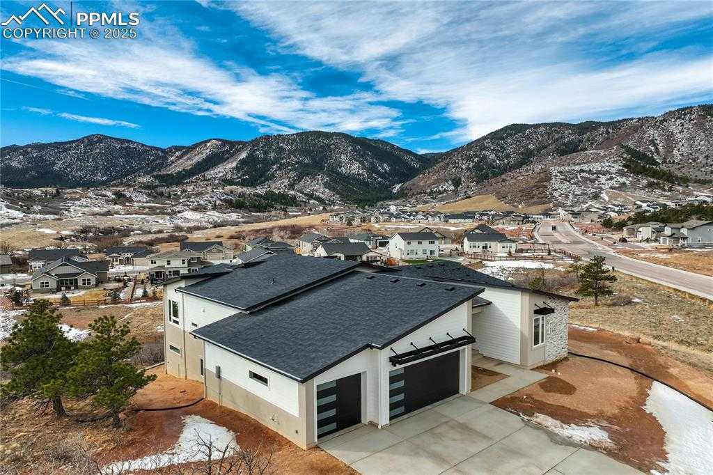 4121 Mesa Top Dr photo 1 of 47