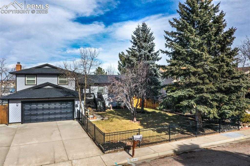 2840 Purgatory Dr photo 1 of 33