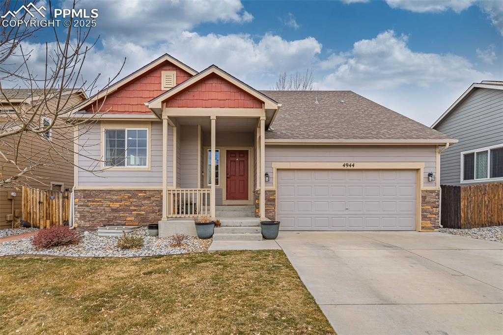 4944 Justeagen Dr photo 1 of 36