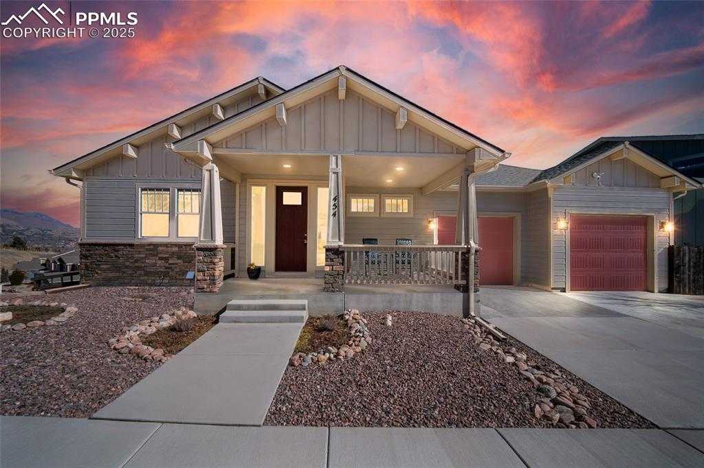 454 Eclipse Dr photo 1 of 48