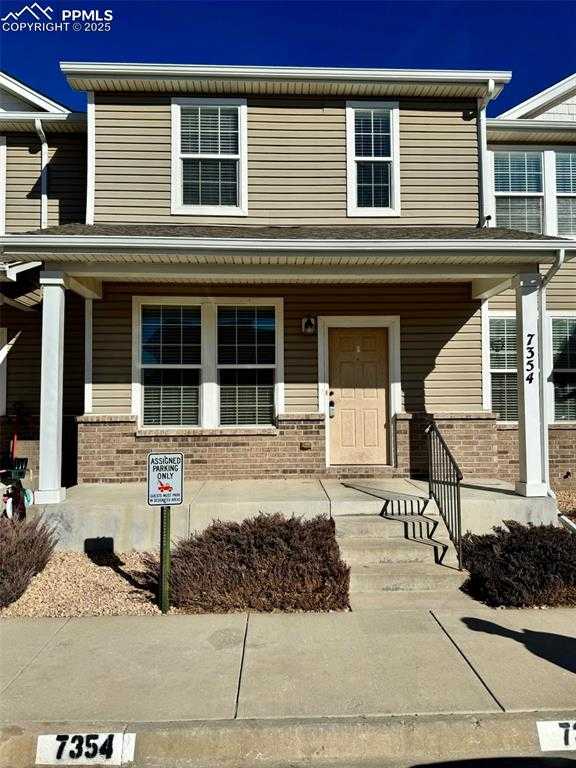 7354 Countryside Grv photo 1 of 28