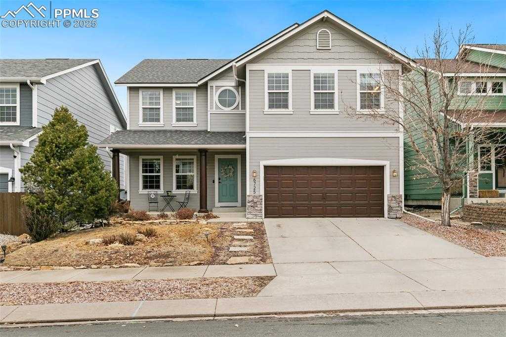 6725 Wild Indigo Dr photo 1 of 33