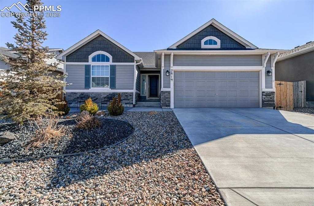 2819 Grand Prix Ct photo 1 of 36