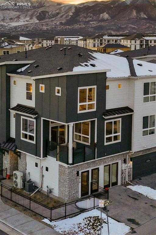 10618 Larimer Point photo 1 of 21