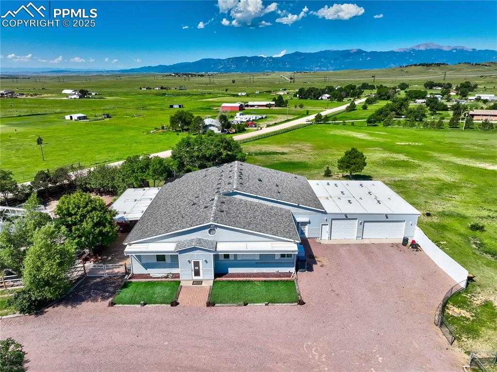 920 Corral Valley Rd photo 1 of 35