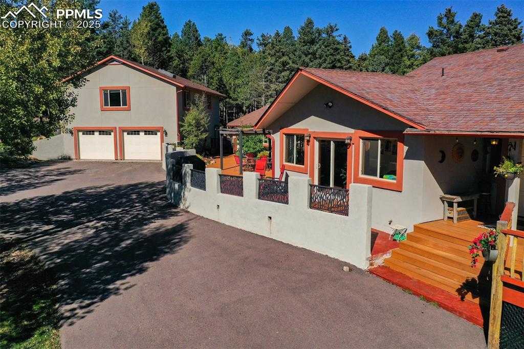 217 Skyline Dr photo 1 of 22