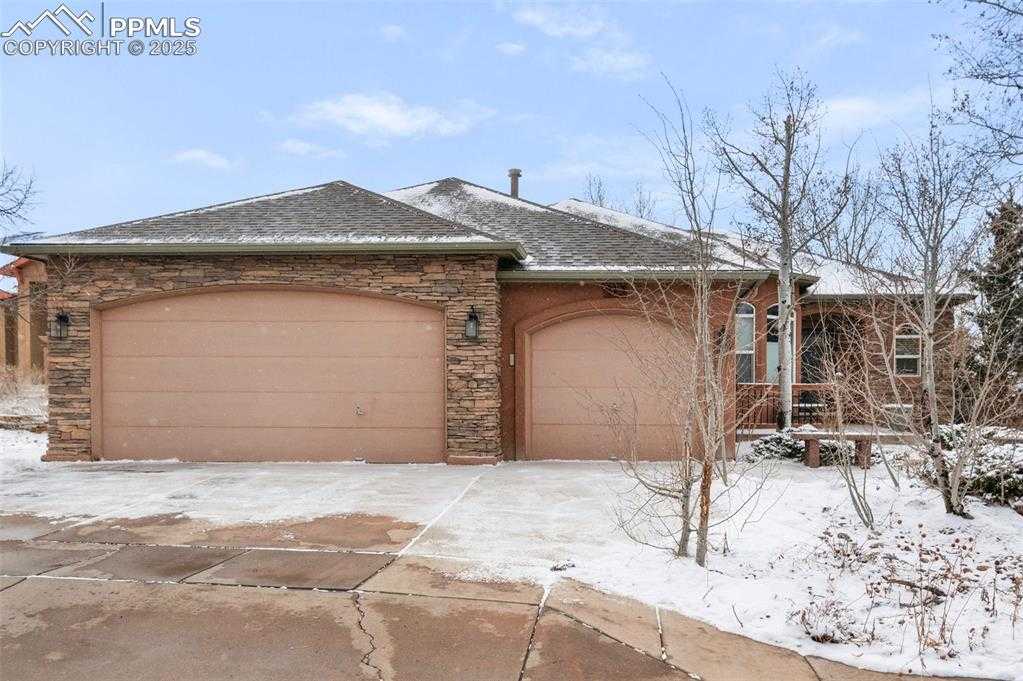 273 Gold Claim Ter photo 1 of 42