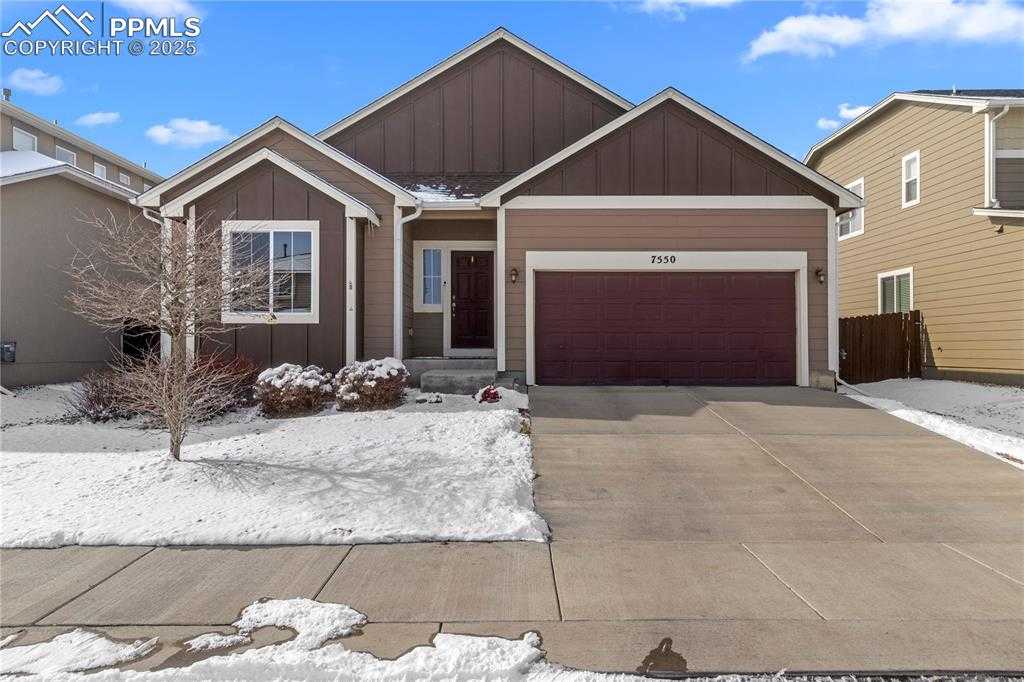 7550 Dutch Loop photo 1 of 40