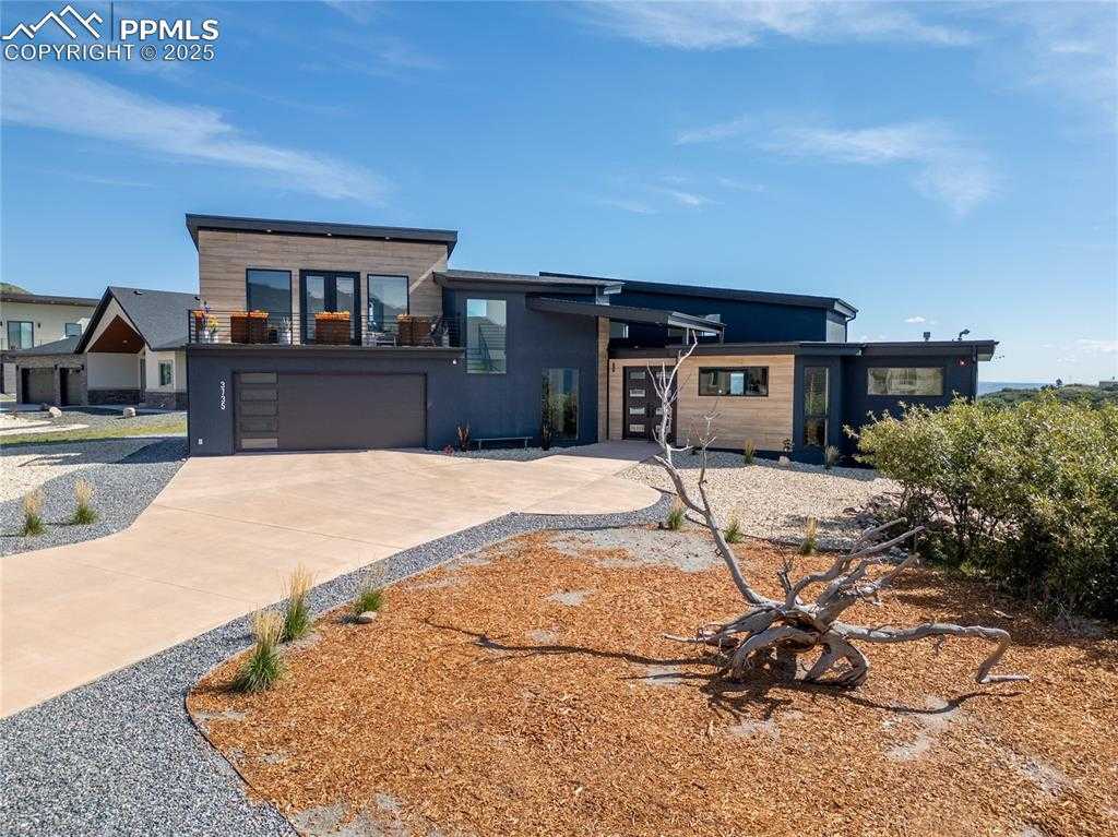 3735 Twisted Oak Cir photo 1 of 50