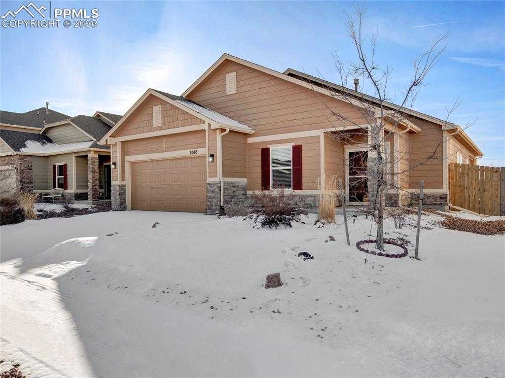 7588 Cat Tail Creek Dr photo 1 of 26