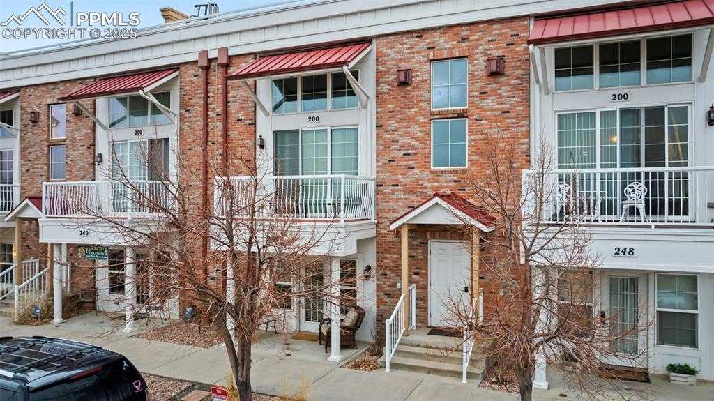 244 Writers Way photo 1 of 41