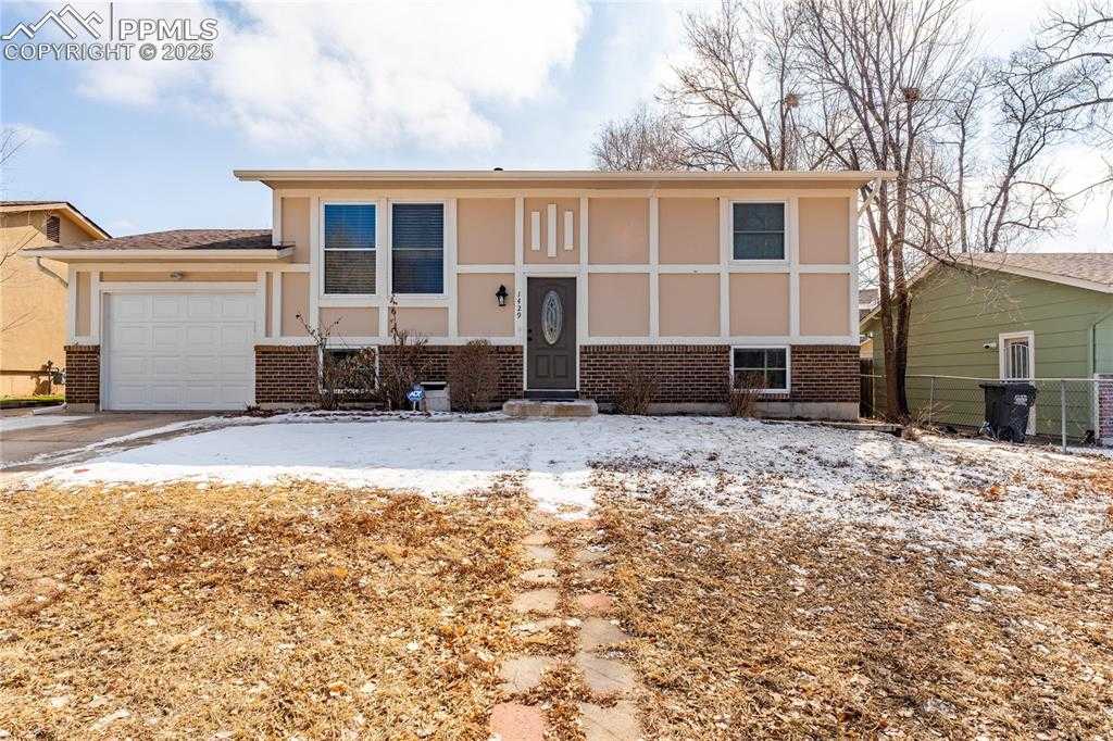 1429 Jet Wing Cir photo 1 of 42