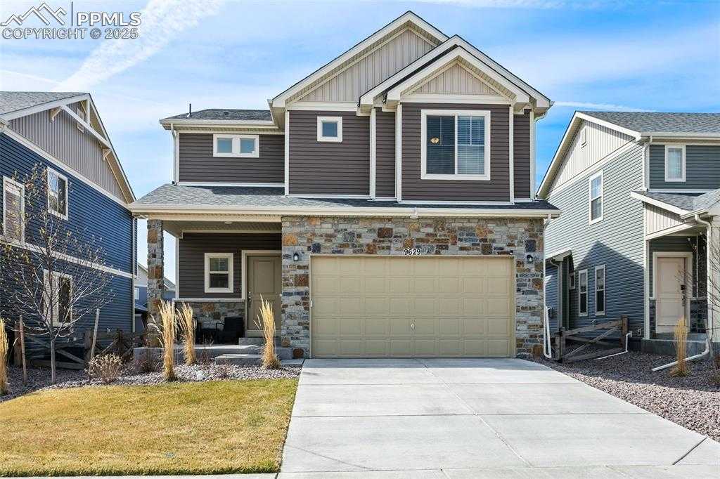 9629 Lone Oak Ln photo 1 of 31