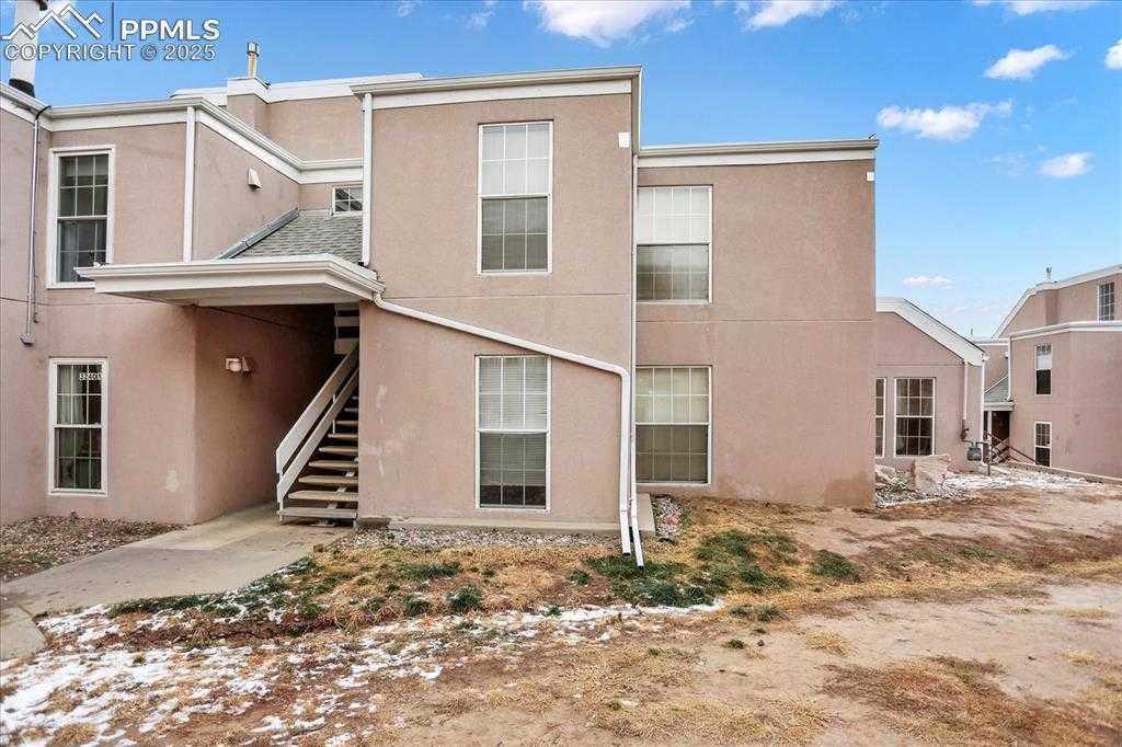 3240 Van Teylingen Dr photo 1 of 46
