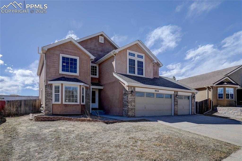 5934 Instone Cir photo 1 of 27