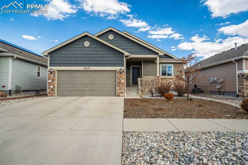 12419 Salmon Point photo 1 of 43