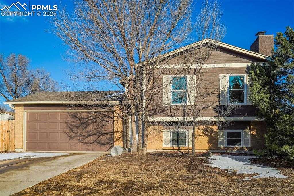3119 Deerfield Hills Dr photo 1 of 38