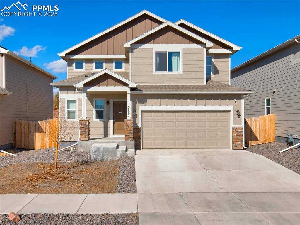 5462 Hammond Dr photo 1 of 23