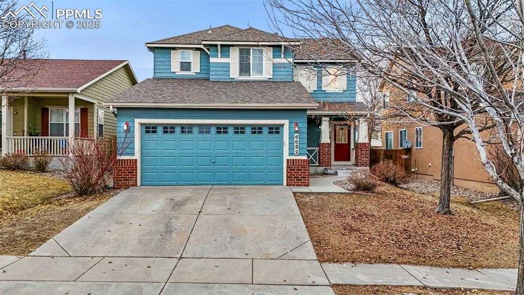 6652 Glowing Valley Dr photo 1 of 37